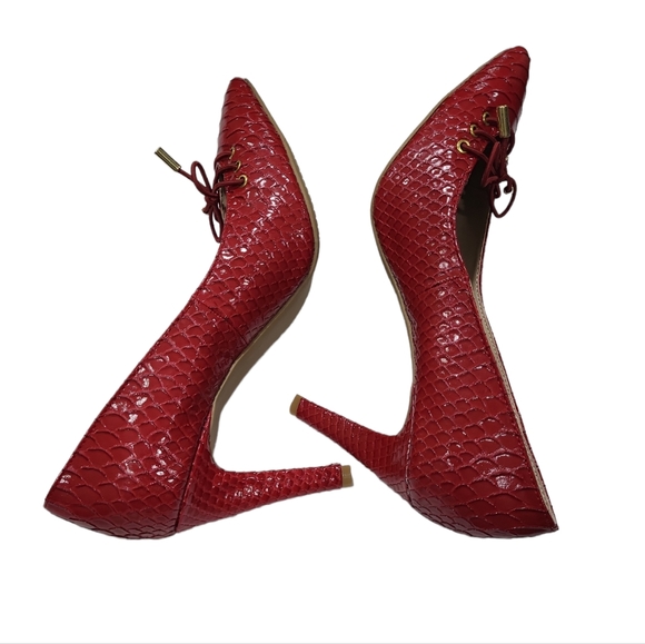 NWOT Rialto women's red snake skin lace up pointed toe heeled pumps, 8M - Picture 5 of 10